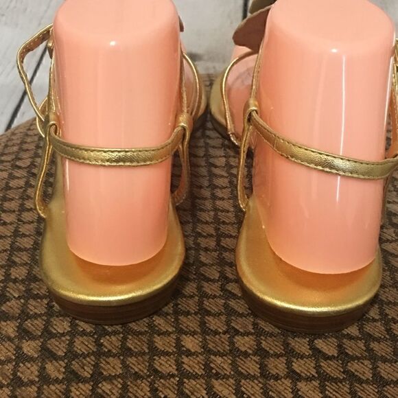 NWOB 8.5 Gold Thong Sandals KATE SPADE.  Ret: $295 - Picture 4 of 6